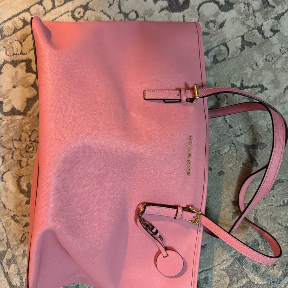 Micheal kors purse new